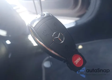 2009 Mercedes-Benz S 550 из США, поврежденный, VIN WDDNG71X89A243431